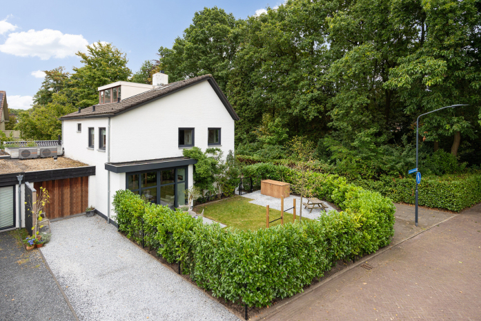 Van Doernestraat 2, Vught